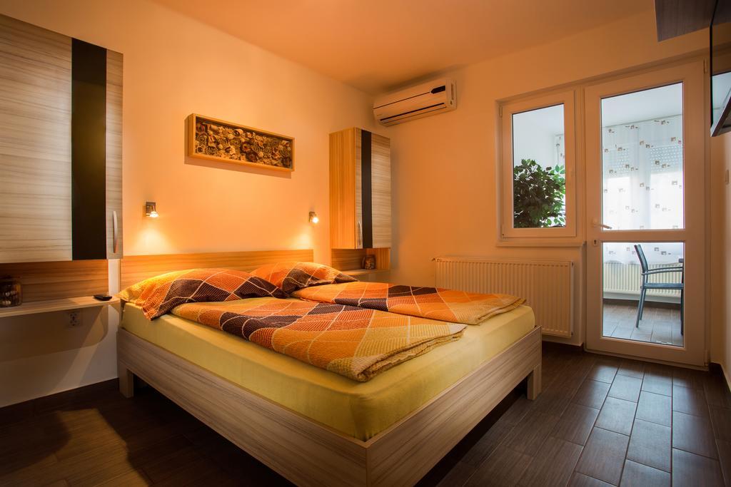 Negga Apartman Apartman Hajdúszoboszló Szoba fotó